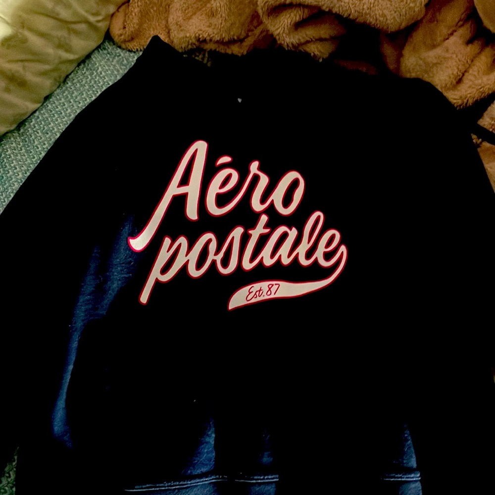 This is a warm coat for winter it’s comfy and adorable